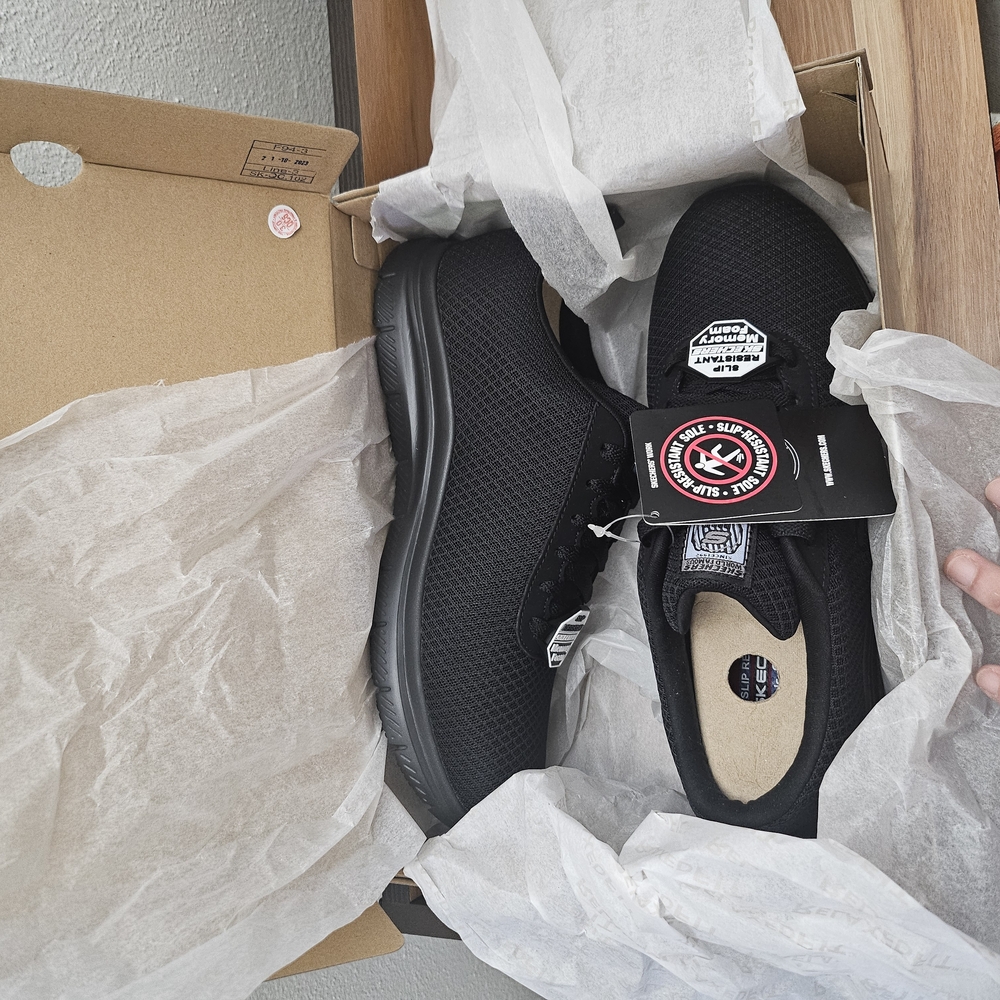 Skechers Black Sneakers Comfortable Foam Design